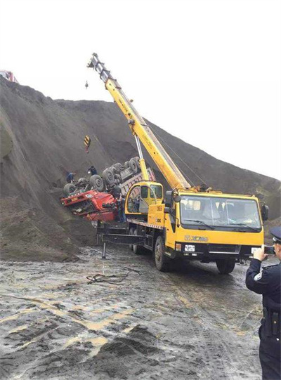 北安上犹道路救援